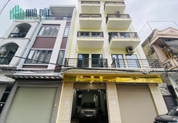 Bán nhà 5 tầng có 8 phòng ngủ khép kín, đường ô,tô ngay mặt đường Nguyễn Bỉnh Khiêm giá 6.8 tỉ
