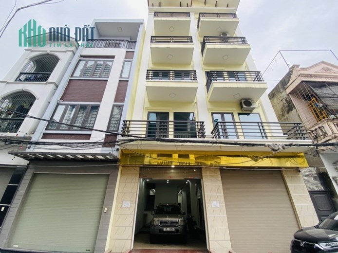 Bán nhà 5 tầng có 8 phòng ngủ khép kín, đường ô,tô ngay mặt đường Nguyễn Bỉnh Khiêm giá 6.8 tỉ