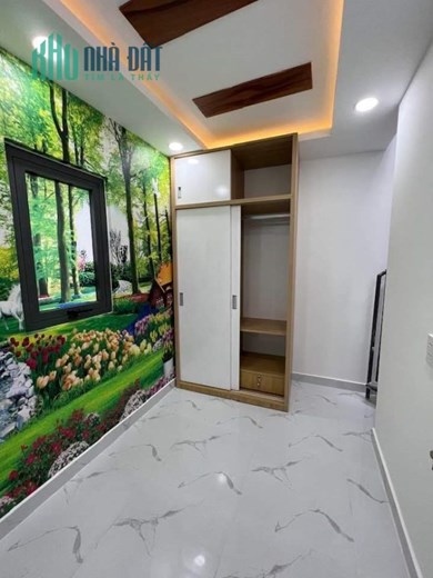 Chính Chủ Kẹt Tiền Bán Gấp Nhà Lê Quốc Hưng DT. 40M 2 Tầng BTCT. Nhà Đẹp. Chính Chủ Cần Tiền Bán