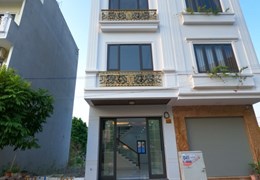 Bán nhà phân lô số 235Tái Định Cư Cây Đa 13 Gôc, 4 tầng mới tinh độc lập GIÁ 4.5 tỉ
