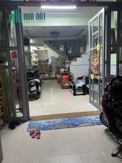 Bán nhà sẹc ngắn Hương Lộ 3 BHH 56m2,HXH 2 tầng chỉ 4 tỷ