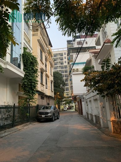 Bán nhà Trần Quốc Hoàn, Cầu Giấy. 66m2; giảm sốc còn 10.5 tỷ. Phương