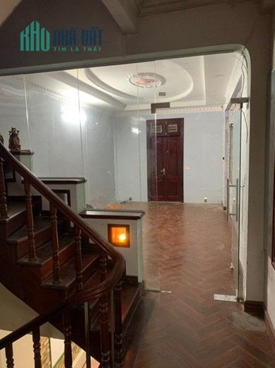 Bán nhà Trần Quốc Hoàn, Cầu Giấy. 66m2; giảm sốc còn 10.5 tỷ. Phương