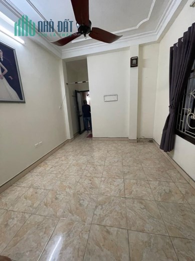 BÁN NHÀ KHÂM THIÊN 10M RA PHỐ-NHÀ ĐẸP SẴN Ở