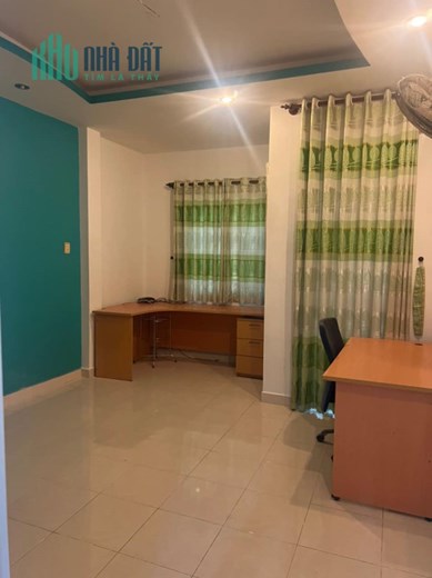 Nhà Căn Góc 4 Tầng Nở Hậu 3 MT Hẻm Nguyễn Văn Quỳ Quận 7 Giá Chỉ 5,5 Tỷ