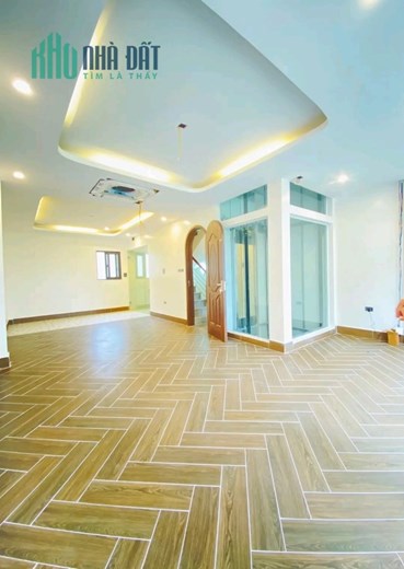 Hoa hậu phố Nguyễn Lương Bằng quận Đống Đa MT5m 8 tầng thang máy Gara kinh doanh đẳng cấp