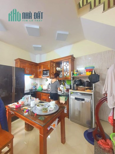 Bán nhà để ở, đường Vĩnh Hưng, Hoàng Mai, ngõ nông thoáng, gần ô tô 4 tâng 3,7 tỷ