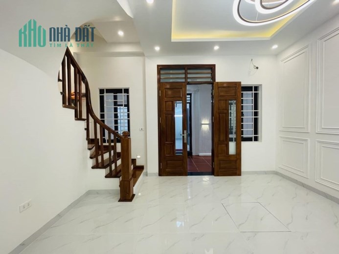 BÁN NHÀ RIÊNG PHÚ DIỄN, CÁCH NGÕ Ô TÔ TRÁNH 20M, 35M2 NHỈNH 4 TỶ