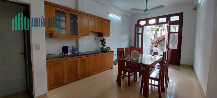 Bán nhà đường Yên Xá, Tân Triều,Q.Thanh Trì , DT 36m2x6T, giá 3 tỷ 550.