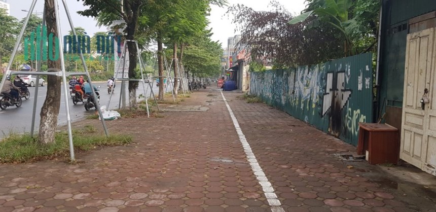 Bán 1000m2 đất mặt phố Võ Chi Công Tây Hồ mặt tiền 30m.
