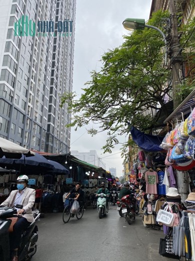 Bán nhà Phan Văn Trường, Cầu Giấy. DT 35mx5; chỉ 7.5 tỷ. Phương