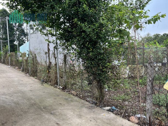 Chính chủ cần bán gấp 100m2 TC tại Tp. Long Khánh chỉ 1 tỷxxx
