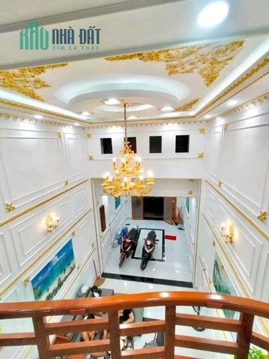 Nhà mới, 3 phòng ngủ, sân thượng, HXH.