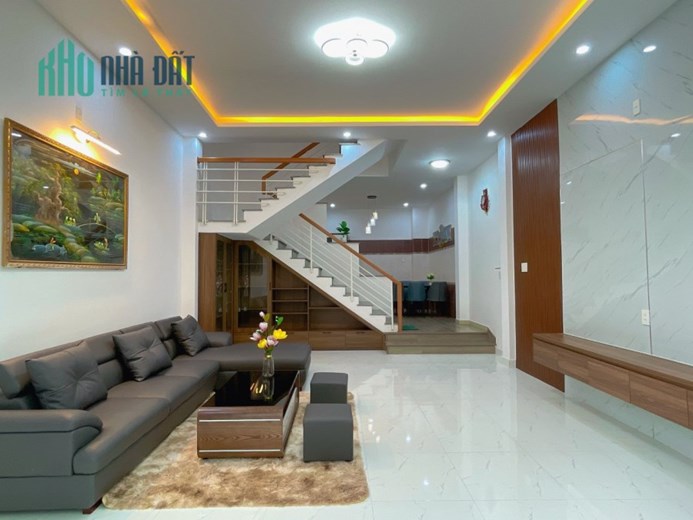 BÁN NHÀ 3 TẦNG 3 MÊ KIỆT Ô TÔ ĐƯỜNG ÔNG ÍCH KHIÊM SÁT BIỂN NGUYỄN TẤT THÀNH GIÁ TỐT CHO KHÁCH THIỆN
