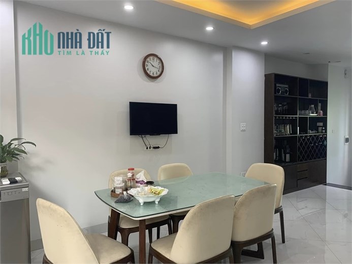 Mua ngay không mất. Cần bán gấp nhà ngõ 147 Tân Mai 25m x 4 tầng. Giá 2.3 tỷ