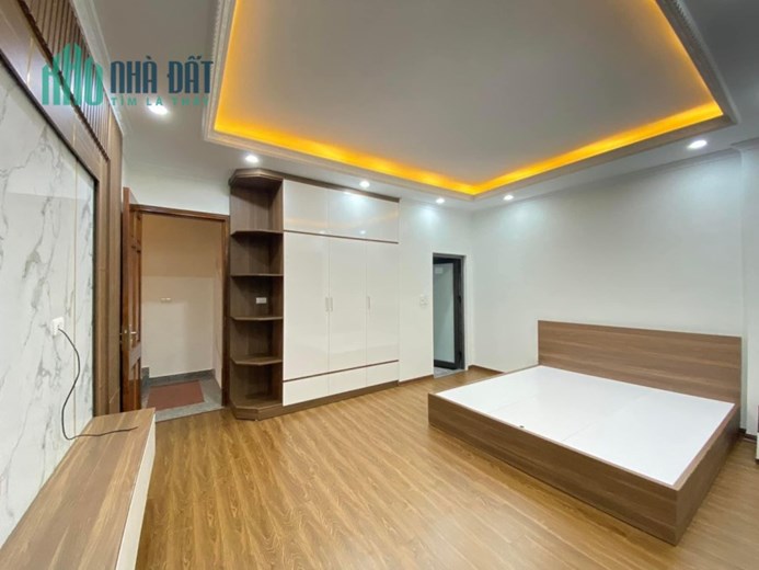 Bán Nhà Xã Đàn 60 m2 19 phòng CCMN- dòng tiền khủng- MT 6m 8 tầng thang máy- 12 tỷ.