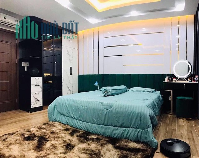 Bán Nhà Xã Đàn 60 m2 19 phòng CCMN- dòng tiền khủng- MT 6m 8 tầng thang máy- 12 tỷ.