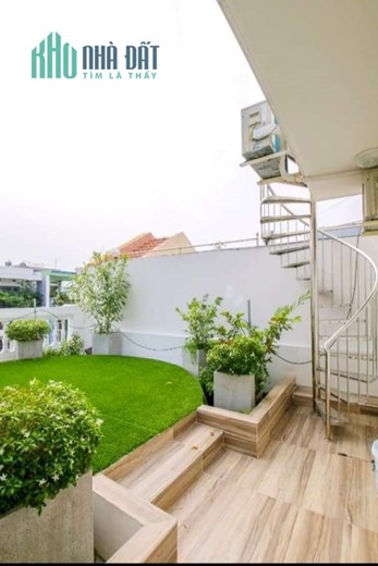 BÁN NHÀ NI SƯ HUỲNH LIÊN TÂN BÌNH, 4 TẦNG, 5X20, 100M2, NỘI THẤT SANG TRỌNG MỚI TINH.