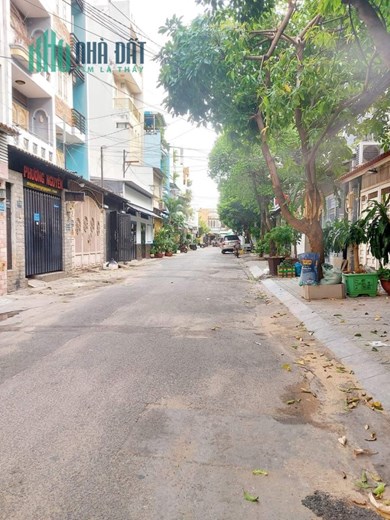 BÁN NHÀ NI SƯ HUỲNH LIÊN TÂN BÌNH, 4 TẦNG, 5X20, 100M2, NỘI THẤT SANG TRỌNG MỚI TINH.