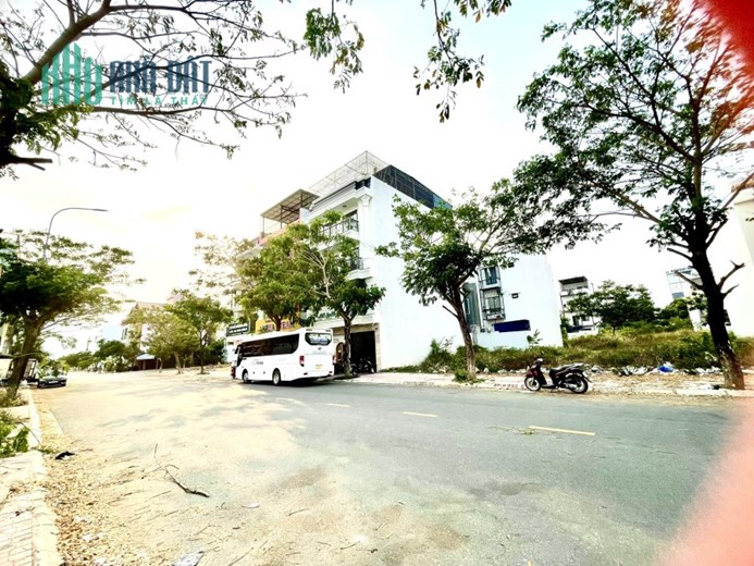 Bán lô đất ngang 8m ĐƯỜNG SỐ 3 KĐT Hà Quang I cách Đường Số 4 (Thích Quảng Đức) chỉ 50m.