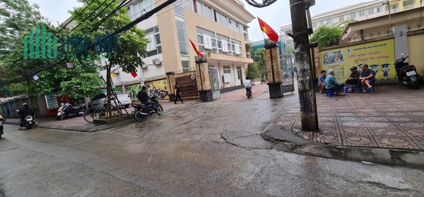 Cần bán gấp 100m2 đất ngõ 101 phố Thanh Nhàn, quận Hai Bà Trưng, MT 7m, tiện xây CC mini