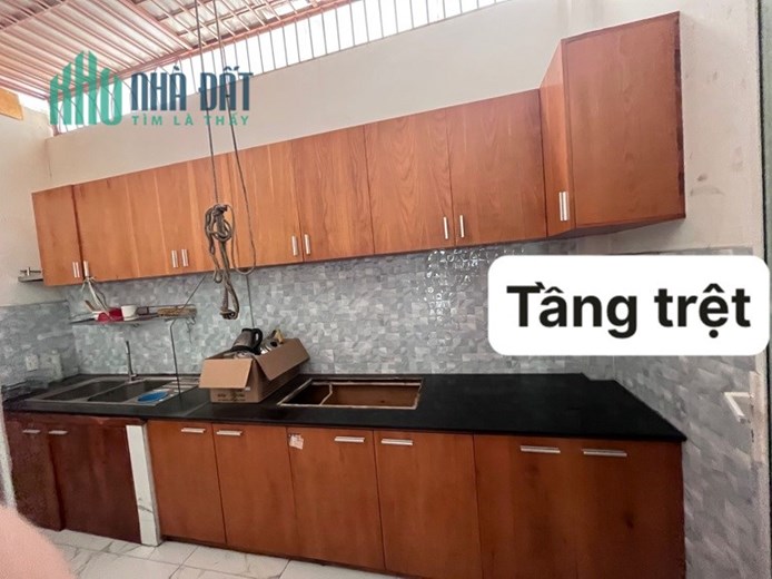 CHO THUÊ Nhà MT 4 TẦNG + 1 SÂN THƯỢNG + 1 TẦNG HẦM XE