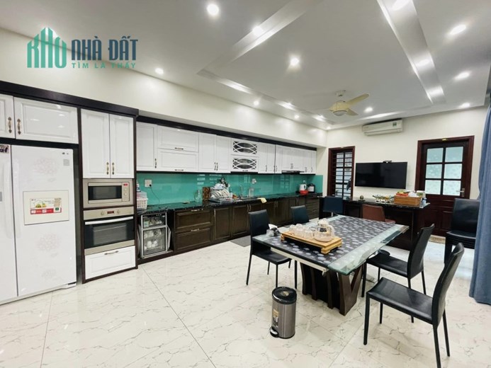 Siêu Phẩm Liền kề Nguyễn Trãi, Thanh Xuân, 88m2, MT: 6m, Phân lô, Hàng xóm Royal City