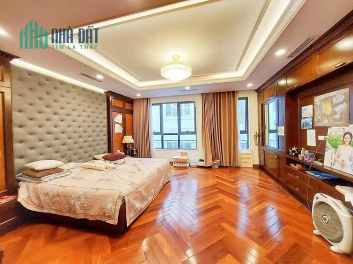 HIẾM!!! Bán Nhà 97 #VĂN_CAO Ngõ Xe Tải Đua. Có Vỉa Hè. 51m2. Lô Góc. Ô tô Đỗ Cửa. 10.7 Tỷ