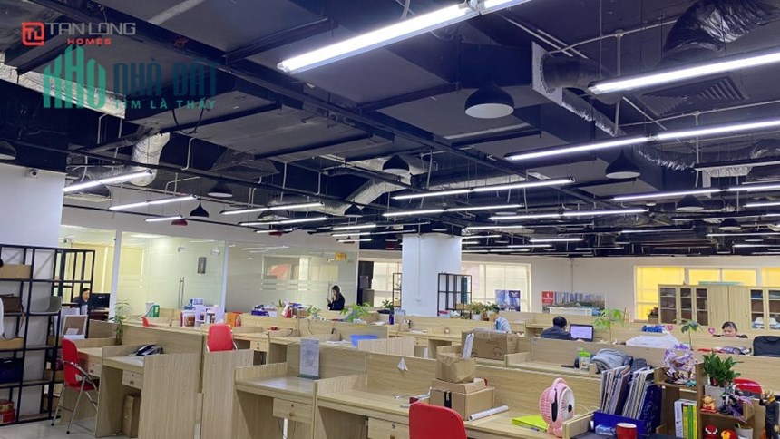 Cho thuê văn phòng giá rẻ quận Tây Hồ, 150m2, 500m2, giá 180 nghìn/ m2/ tháng
