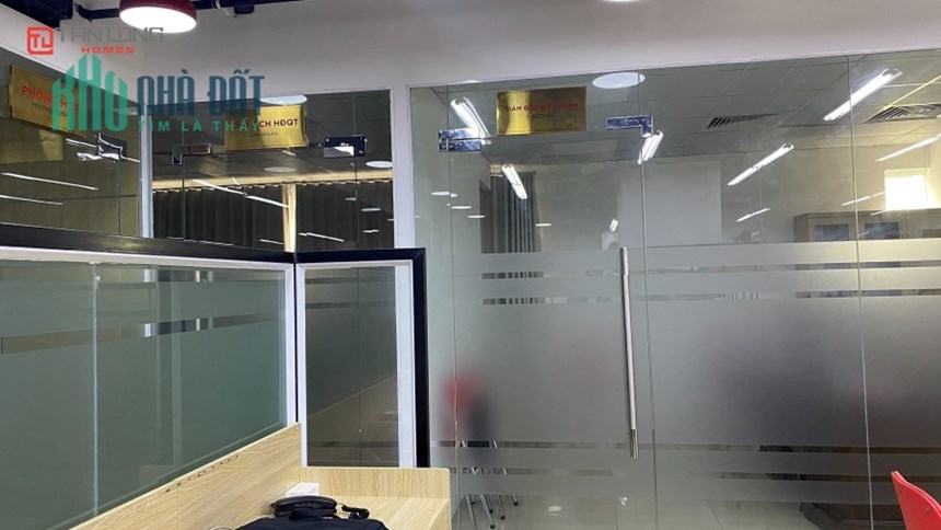Cho thuê văn phòng giá rẻ quận Tây Hồ, 150m2, 500m2, giá 180 nghìn/ m2/ tháng