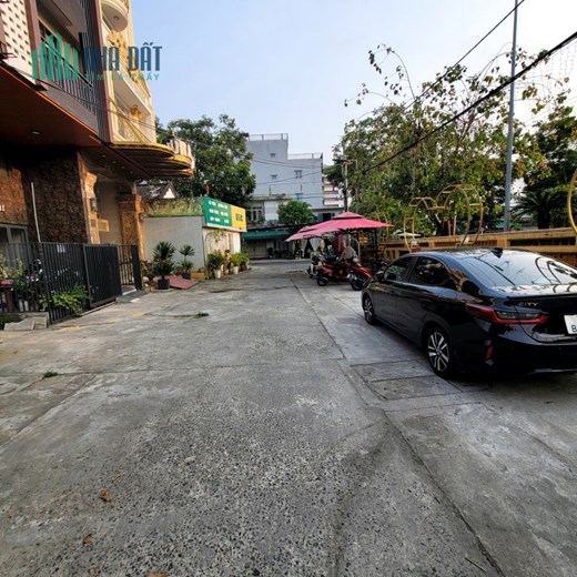 Bán đất giá rẻ Hà Thị Thân, Quận Sơn Trà, 153m2, ngang hơn 8m, 50m ra Sông Hàn