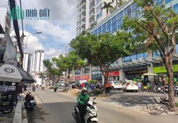 Hẽm xe hơi, Cách Mạng Tháng 8 Q10, 20m2 nhỉnh 3 tỷ.