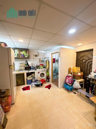 Hẽm xe hơi, Cách Mạng Tháng 8 Q10, 20m2 nhỉnh 3 tỷ.