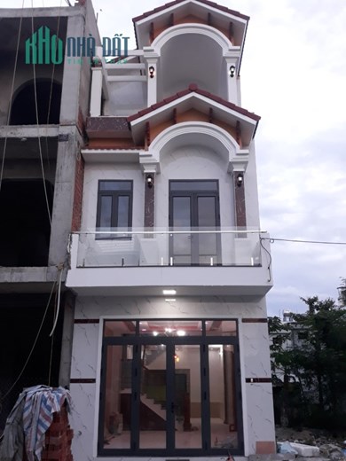 Bán nhà mới xây 72m2 làm việc chính chủ.