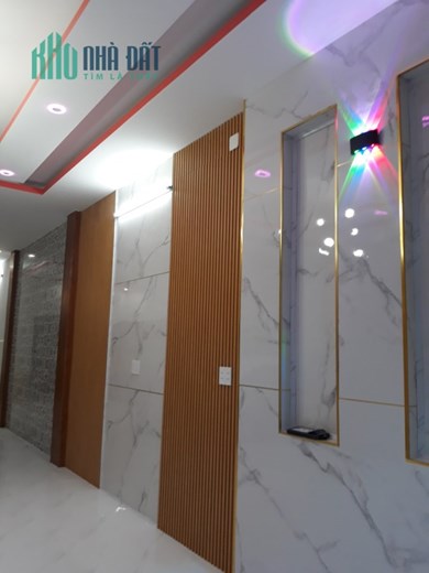Bán nhà mới xây 72m2 làm việc chính chủ.