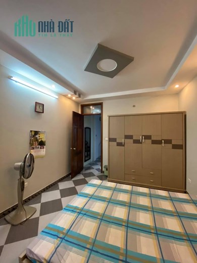 Siêu hiếm Nguyễn Khang, 5 tầng dân xây, 45m2 giá chỉ hơn 5 tỷ, 0866585090