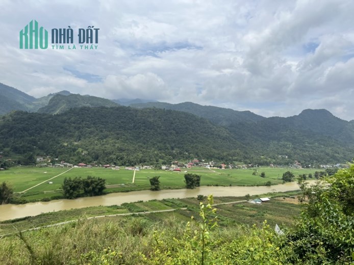Đất nền Hà Giang giá rẻ. Bán gần 1000m2 view sông Miện