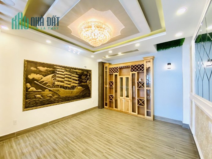 CUNG ĐIỆN NGUY NGA SIÊU HOT SIÊU ĐẸP - TRUNG TÂM GÒ VẤP - CHỦ NGỘP BÁN NHANH - GIÁ CHỈ 9.98 TỶ -