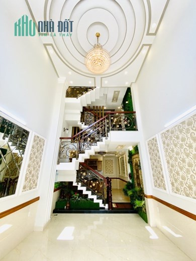 CUNG ĐIỆN NGUY NGA SIÊU HOT SIÊU ĐẸP - TRUNG TÂM GÒ VẤP - CHỦ NGỘP BÁN NHANH - GIÁ CHỈ 9.98 TỶ -