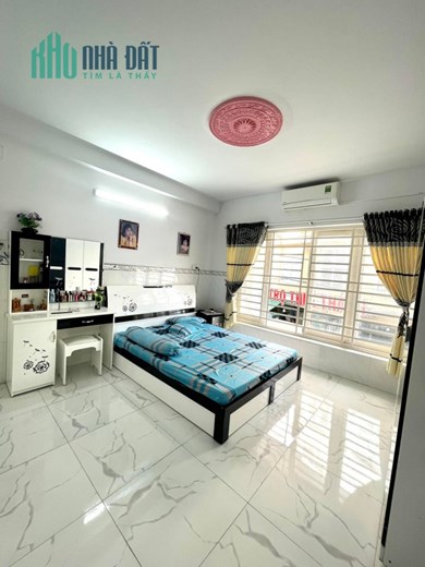 BÁN NHÀ 5 TẦNG NGAY ĐƯỜNG SỐ 4 KHU TÊN LỬA, CHỈ 5.6 TỶ