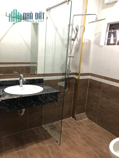 Xuân La ngõ 77 nhà đẹp dân xây dựng 5 tầng 6 nơi ngủ 50m2 6.2 tỷ