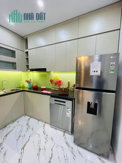 Bán nhà đẹp lung linh ngõ 158 Trương Định giá 3,5 tỷ, 30m x 4,5T
