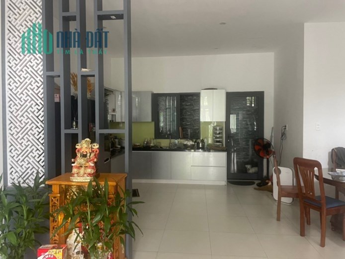 Nhà Mặt Tiền Hoài Thanh 70m2, 4 tầng, ngang 6, mới đẹp, 5.x tỷ