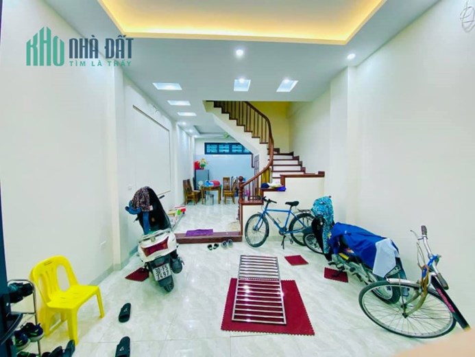 Nguyễn Khang Dân Xây, 2 thoáng, tặng full nội thất, 45m2 giá chỉ 6 tỷ, 0866585090