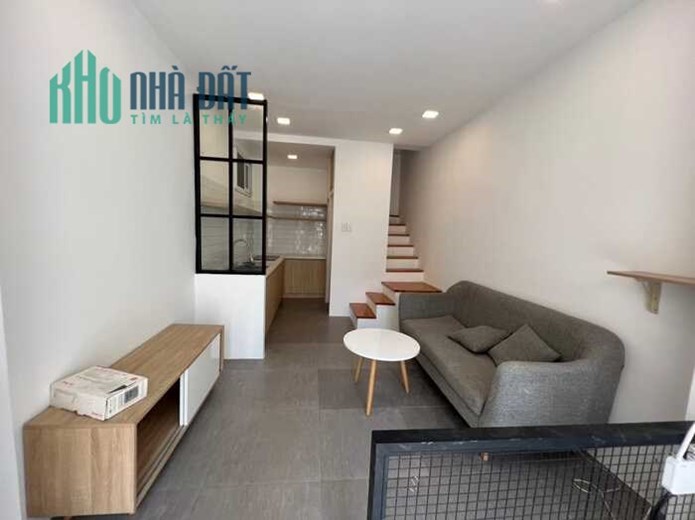 Nhà HXH Lê Văn Lương, 20m2, 3 tầng, Chỉ 2.4 Tỷ, Sổ Hồng Riêng, Đẹp ở ngay.
