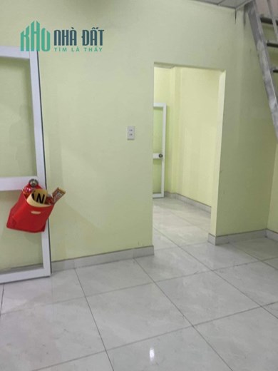 chính chủ bán xường mặt tiền đường trịnh đình trọng, nhựa 8m, 420m2 giá 33 tỷ