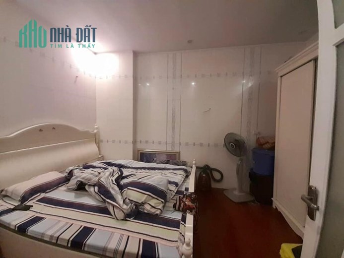 Bán nhà Hoàng Cầu, Đống Đa, ô tô tránh, gara, kinh doanh, 5 tầng, 12.2 tỷ