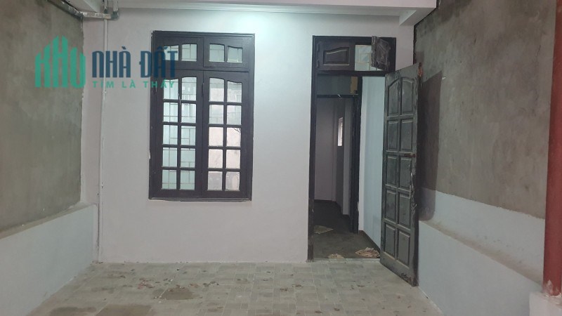 Bán nhà Tây Sơn 30m2 x 4T, 3.5 tỷ, 2 thoáng, NGÕ THÔNG lh 0966037496