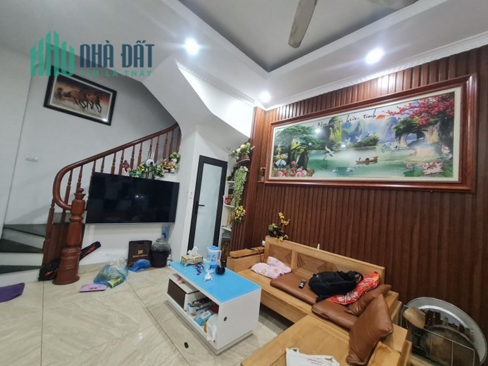 NGÕ THÔNG 1 NHÀ RA PHỐ Tây Sơn, Đống Đa, NHÀ ĐẸP Ở NGAY, 35m2 x 5 Tầng, 5.4 TỶ LH 0966037496