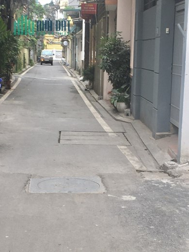 Bán nhà  phố Nguyễn Sơn. Khu Vip PL Hàng không. Lô góc - 100m2- MT:  7,2m. Giá chỉ hơn 14 tỷ.